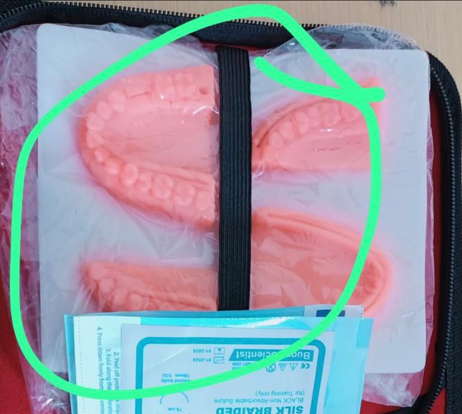 Dental suturing pad